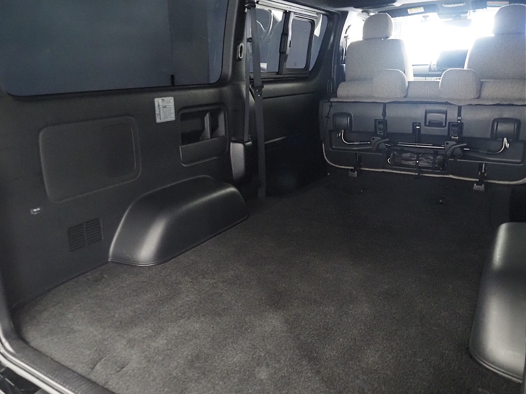 【Renoca　CoastLines/R4年式/ハイエースバン/ディーゼル4WD】大人気角目4灯をインストール♪【全国納車可能】