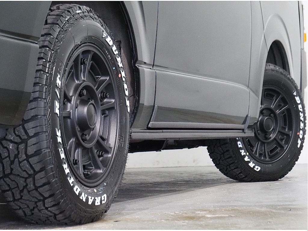 【Renoca　CoastLines/R4年式/ハイエースバン/ディーゼル4WD】大人気角目4灯をインストール♪【全国納車可能】