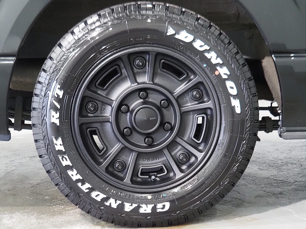 【Renoca　CoastLines/R4年式/ハイエースバン/ディーゼル4WD】大人気角目4灯をインストール♪【全国納車可能】