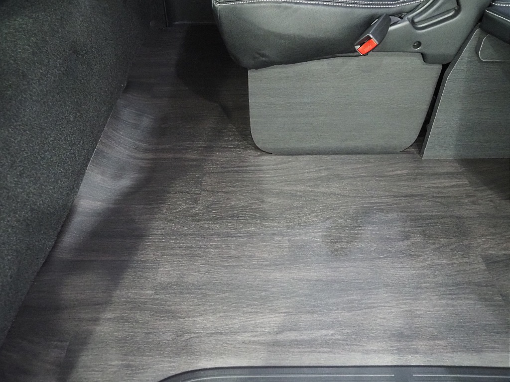 【R4年式/ワゴンGL/2.7Lガソリン2WD/大人気内装仮装】FLEX大人気内装仮装Ver1も新品インストール♪【全国納車可能】