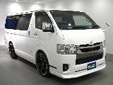 トヨタ ハイエースバン(3枚目)