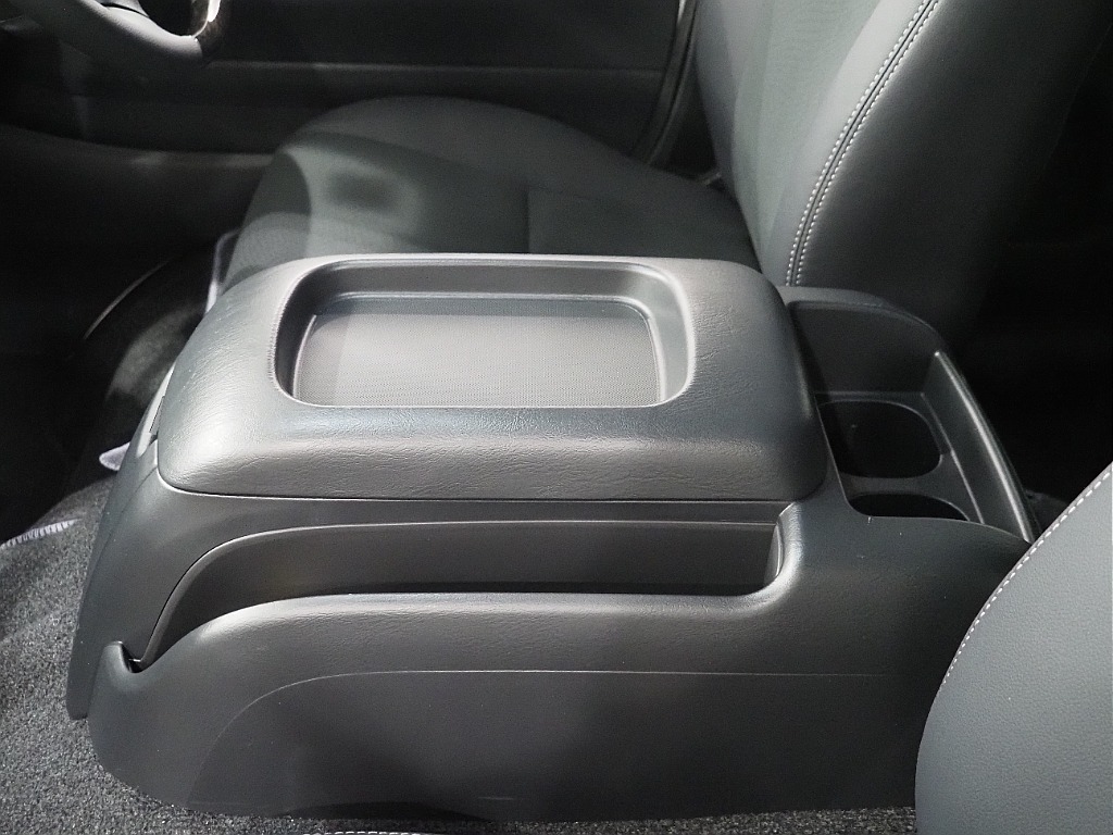 トヨタ ハイエースバン(49枚目)