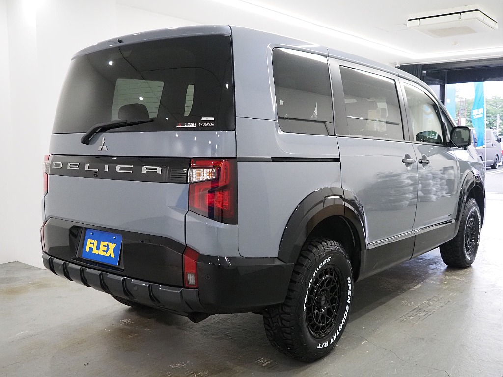 【新車/MCチェンジモデルデリカ/ディーゼル/4WD】新色車両をベースにリフトアップカスタム♪【全国納車可能】