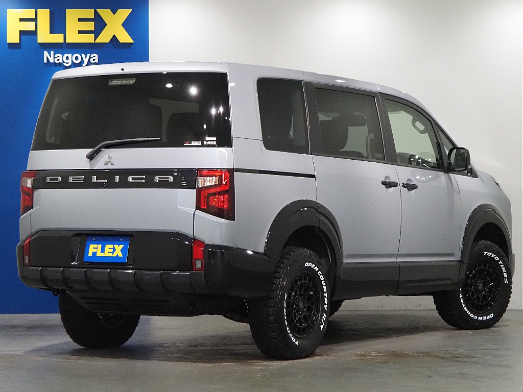 【新車/MCチェンジモデルデリカ/ディーゼル/4WD】新色車両をベースにリフトアップカスタム♪【全国納車可能】