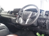 【新車/ハイエースワゴン/ガソリン4WD/内装仮装familiar】希少新車9型がハイエース名古屋店に緊急入庫！【全国納車可能】