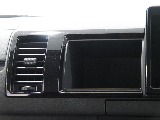 【新車/ハイエースワゴン/ガソリン4WD/内装仮装familiar】希少新車9型がハイエース名古屋店に緊急入庫！【全国納車可能】