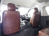 【新車/ハイエースワゴン/ガソリン4WD/内装仮装familiar】希少新車9型がハイエース名古屋店に緊急入庫！【全国納車可能】