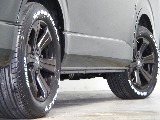 【新車/ハイエースワゴン/ガソリン4WD/内装仮装familiar】希少新車9型がハイエース名古屋店に緊急入庫！【全国納車可能】
