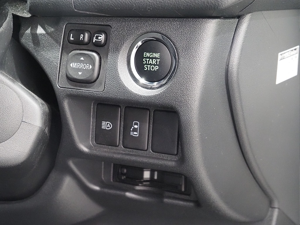 【FLEX ORIGINAL SEAT Ver5/R6年式】対面＆フルフラット可能シートツインモニター装備済み♪【全国納車可能】