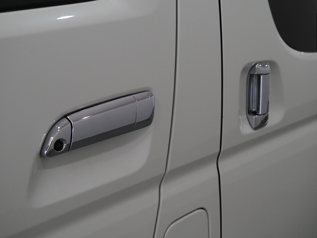 【FLEX ORIGINAL SEAT Ver5/R6年式】対面＆フルフラット可能シートツインモニター装備済み♪【全国納車可能】