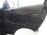 【H28年式/3.0Lディーゼル/ハイエースバン/両側小窓付き】ローダウン×新品タイヤ付き！【全国納車可能】