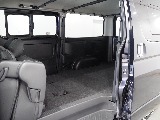 【H28年式/3.0Lディーゼル/ハイエースバン/両側小窓付き】ローダウン×新品タイヤ付き！【全国納車可能】
