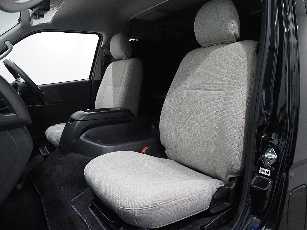 【新車/8年ナンバー/BELUGA/ワゴンGL4WD】オリジナルシートアレンジ【全国納車可能】