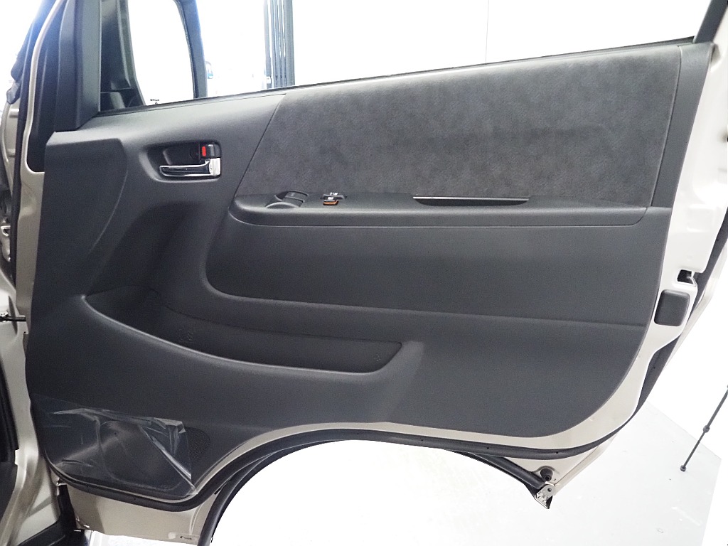 【9型/新型ハイエース/グランドキャビン/ガソリン2WD】10名乗車！FLEXカスタム充実♪【全国納車可能】