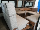 【新車/8型/COMCAM/2.7Lガソリン/2WD/キャンピングカー】充実の内容！【全国納車可能】