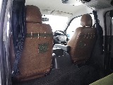 【H30年ハイエースバン/ガソリン/2WD】嬉しい小窓にベッドキッド装着♪【全国納車可能】