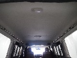 【H30年ハイエースバン/ガソリン/2WD】嬉しい小窓にベッドキッド装着♪【全国納車可能】