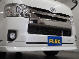 【H30年ハイエースバン/ガソリン/2WD】嬉しい小窓にベッドキッド装着♪【全国納車可能】