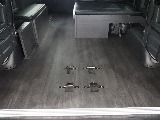 【新車/ハイエースワゴンGL/オリジナル内装架装Ver1】フローリング施工【全国納車可能】