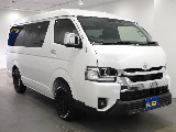トヨタ ハイエース(3枚目)