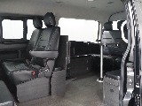 【R3年式/ワゴンGL/内装架装ベッドキッド＆フローリング施工】脱着可能なテーブルを装備【全国納車可能】