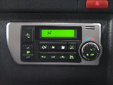 【R3年式/ワゴンGL/内装架装ベッドキッド＆フローリング施工】脱着可能なテーブルを装備【全国納車可能】