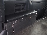 【R3年式/ワゴンGL/内装架装ベッドキッド＆フローリング施工】脱着可能なテーブルを装備【全国納車可能】
