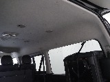 【R3年式/ワゴンGL/内装架装ベッドキッド＆フローリング施工】脱着可能なテーブルを装備【全国納車可能】