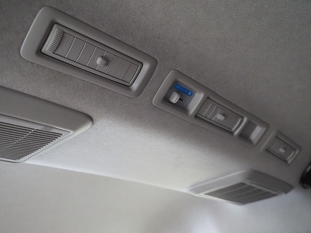 【R5年式/ワゴンGL/10人乗りスタンダード/新作ReclassicNEO】内外装カスタム済み♪【全国納車可能】