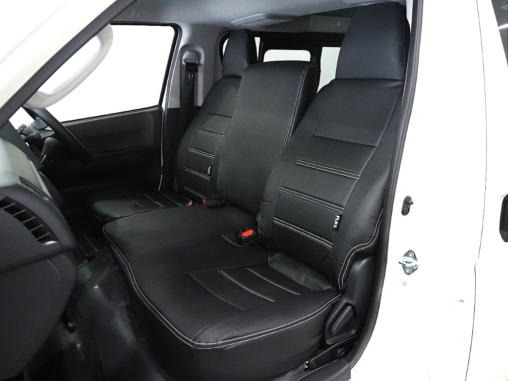 【新車/ハイエースバンDX/ディーゼルターボ2.8L/両側スライドDドア】ベッドキッド装着済み♪