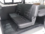 【新車/ハイエースバンDX/ディーゼルターボ2.8L/両側スライドDドア】ベッドキッド装着済み♪