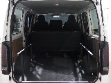 【新車/ハイエースバンDX/ディーゼルターボ2.8L/両側スライドDドア】ベッドキッド装着済み♪