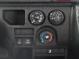 【新車/ハイエースバンDX/ディーゼルターボ2.8L/両側スライドDドア】ベッドキッド装着済み♪【全国納車可能】