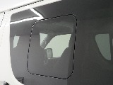【新車/ハイエースバンDX/ディーゼルターボ2.8L/両側スライドDドア】ベッドキッド装着済み♪【全国納車可能】