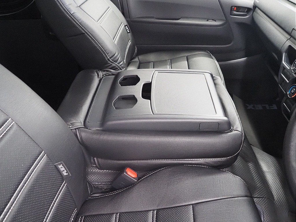 【新車/ハイエースバンDX/GL-パッケージ/ディーゼルターボ2.8L】ベッドキッド装着済み♪【全国納車可能】