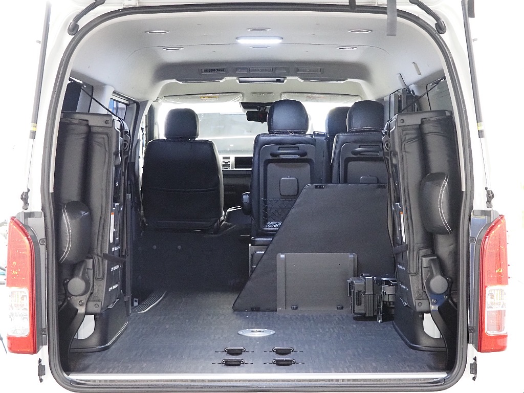 【R3年式/FLEXオリジナル内装架装Ver1.5/4WD】フローリング施工済み♪【全国納車可能】