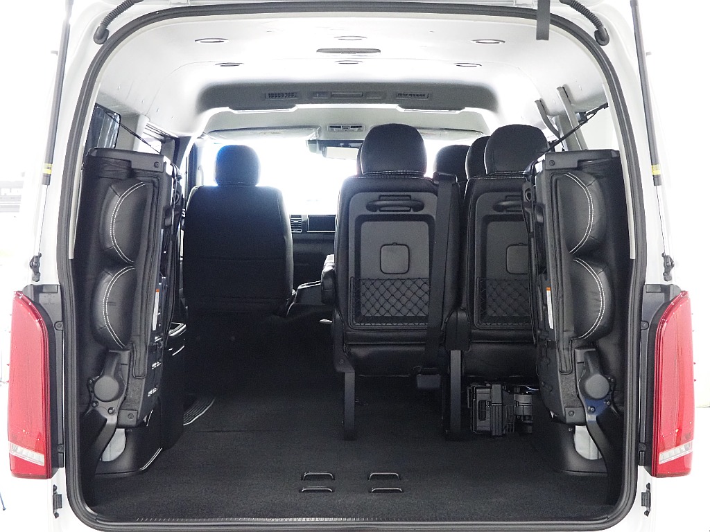 【新車/ハイエースワゴンGL/4WD/スタンダード配列】新作ホイールインストール【全国納車可能】
