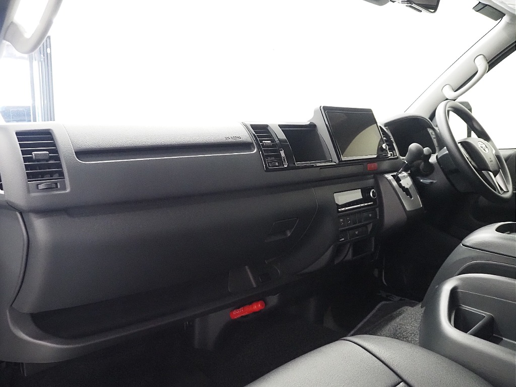 【新車/ハイエースワゴンGL/4WD/スタンダード配列】新作ホイールインストール【全国納車可能】