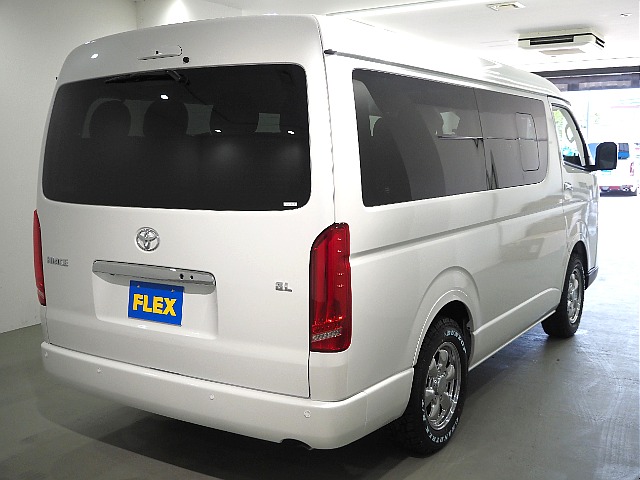 【新車/ハイエースワゴンGL/4WD/スタンダード配列】新作ホイールインストール【全国納車可能】