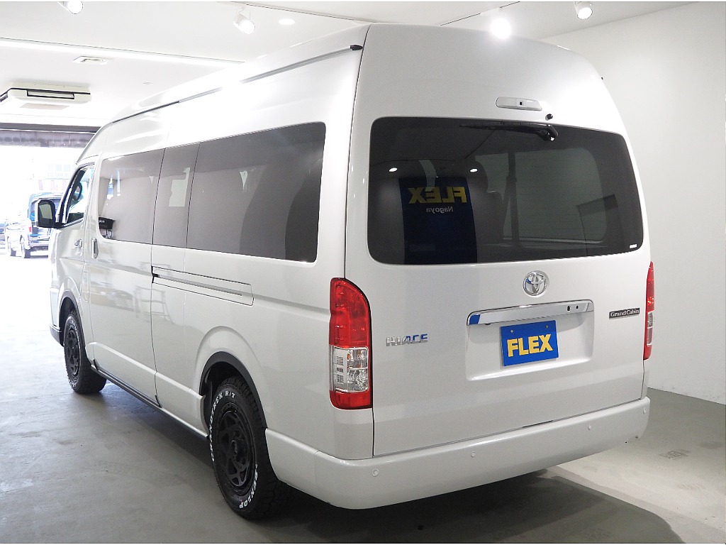 【新車/グランドキャビン/4WD/2.7Lガソリン/パワースライドドア装着】完成済み展示車両【全国納車可能】