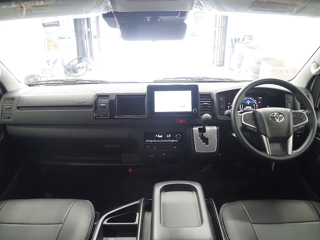 【新車/グランドキャビン/4WD/2.7Lガソリン/パワースライドドア装着】完成済み展示車両【全国納車可能】