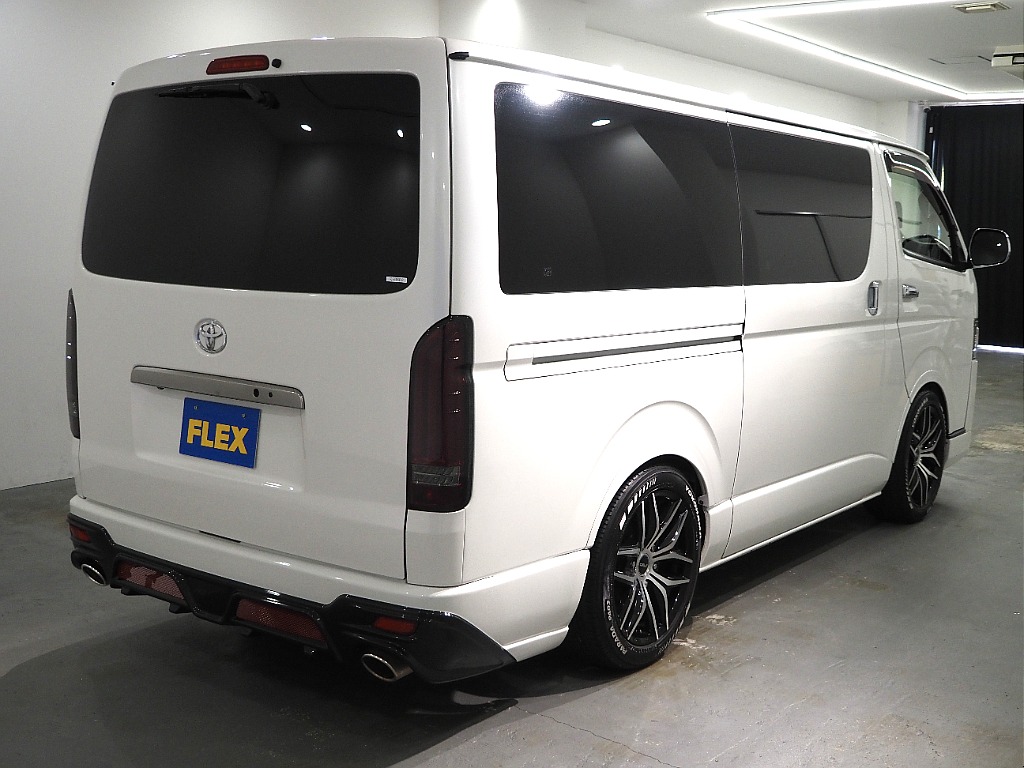 【R1年式/5型/ハイエースバン/DARKPRIMEⅡ/2WD】TSS装着車両♪【全国納車可能】
