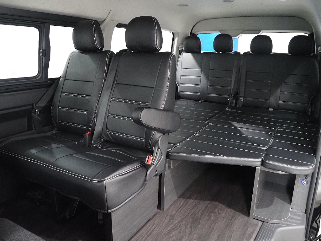 【新車ハイエースワゴンGL/FLEX内装架装Ver1/2WD】収納可能なハーフベッドキッド！【全国納車可能】