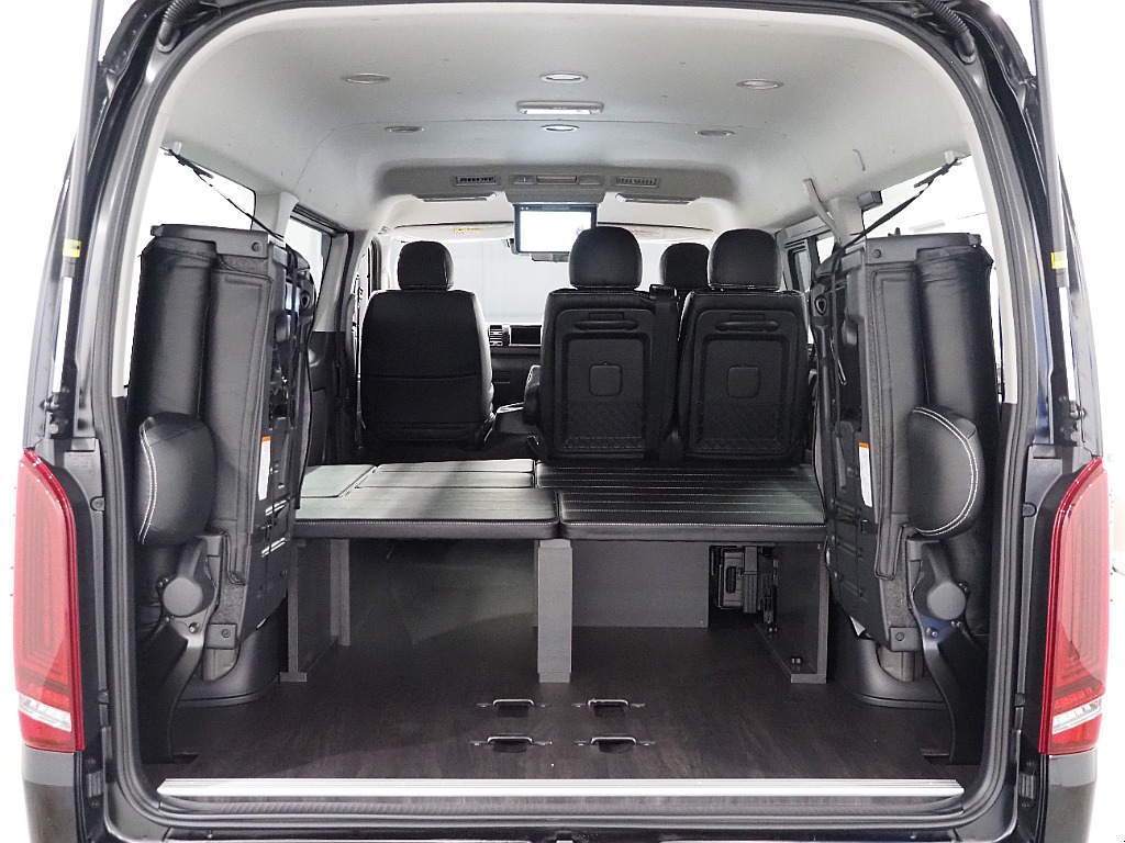 【新車ハイエースワゴンGL/FLEX内装架装Ver1/2WD】収納可能なハーフベッドキッド！【全国納車可能】