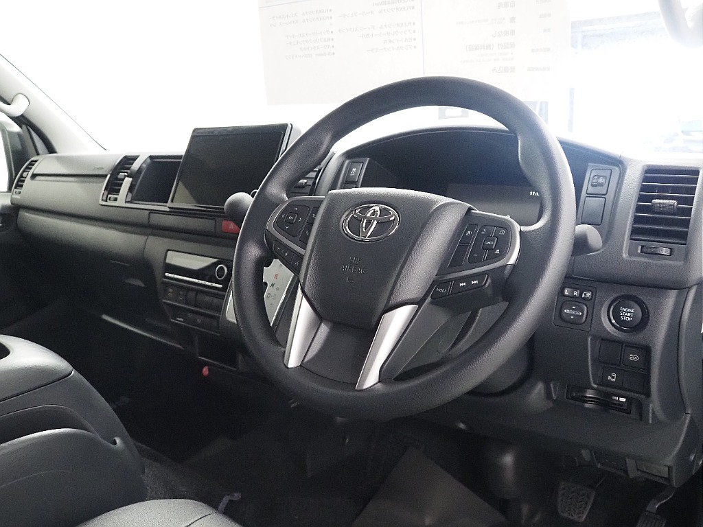 【新車ハイエースワゴンGL/FLEX内装架装Ver1/2WD】収納可能なハーフベッドキッド！【全国納車可能】