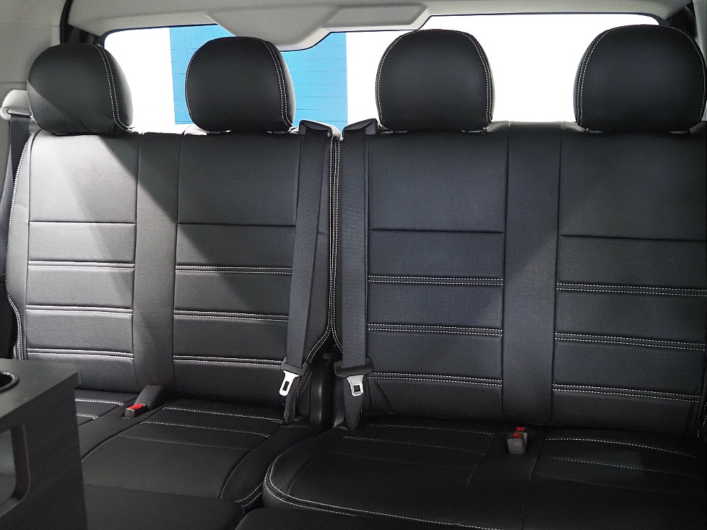 【新車ハイエースワゴンGL/FLEX内装架装Ver1/2WD】収納可能なハーフベッドキッド！【全国納車可能】