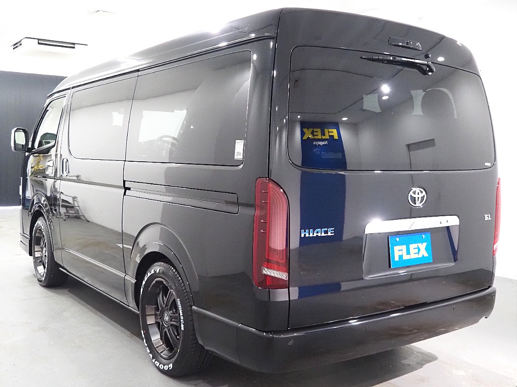 【新車ハイエースワゴンGL/FLEX内装架装Ver1/2WD】収納可能なハーフベッドキッド！【全国納車可能】