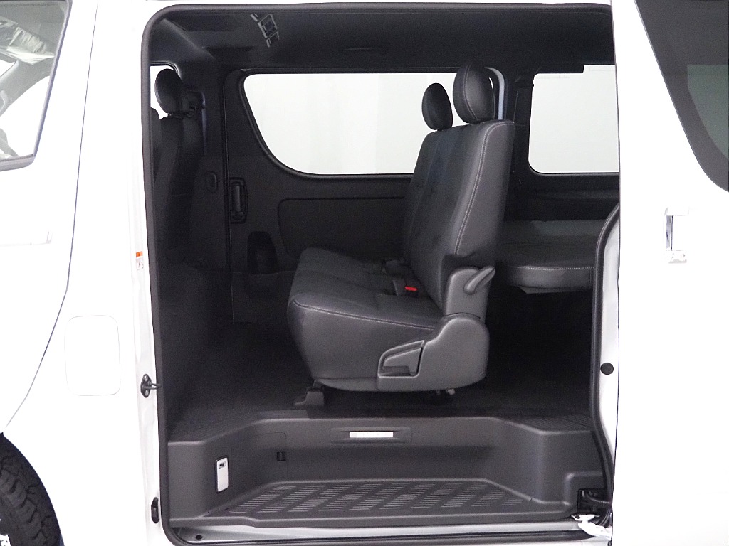 【新車/ハイエースバン/ガソリン2.0L/DARKPRIMEⅡ】オリジナルベッドキッド装着済【全国納車可能】
