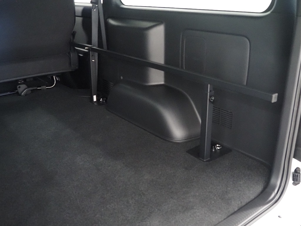 トヨタ ハイエースバン(36枚目)