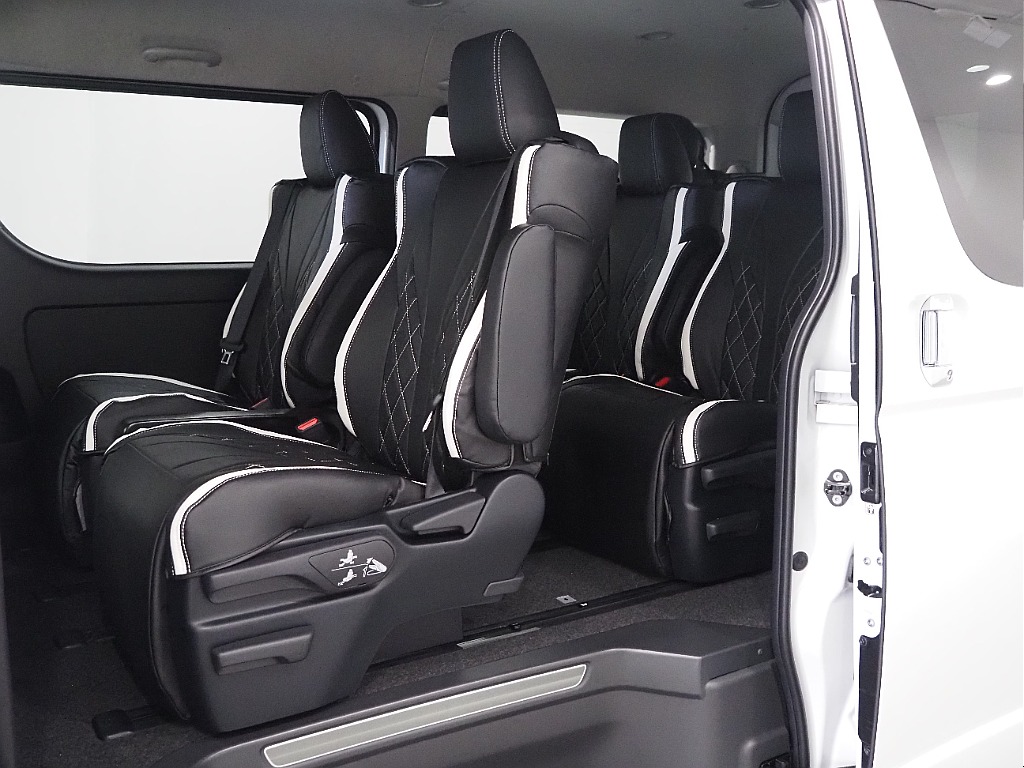【新車/ハイエースワゴンGL/ファインテックツアラー/4WD/キャプテンシート】オリジナルシートカバー【全国納車可能】